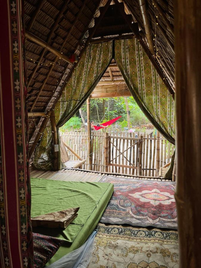 Tribal Huts Community Vandrarhem Daanbantayan Exteriör bild